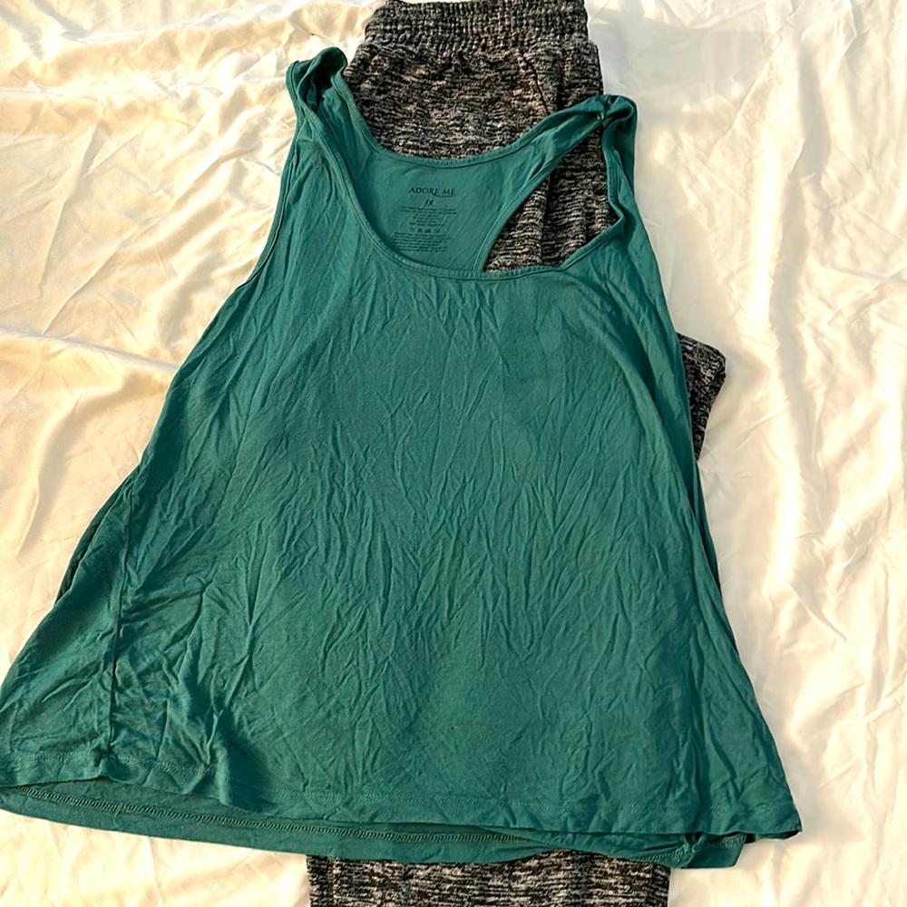 Adore me size 1X bundle. Green shirt grey and black pants